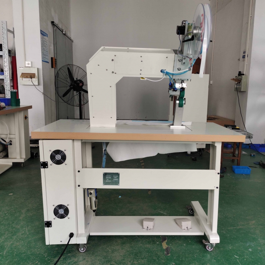 CR-G31 The Most Popular Custom Self-Adhesive Tape Taping Machine